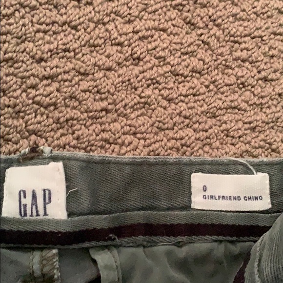 GAP Girlfriend Chinos size 0 - Picture 2 of 3